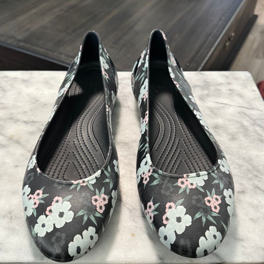 CROCS Kadee Tropical Floral Ballet Flat Women’s Size 11